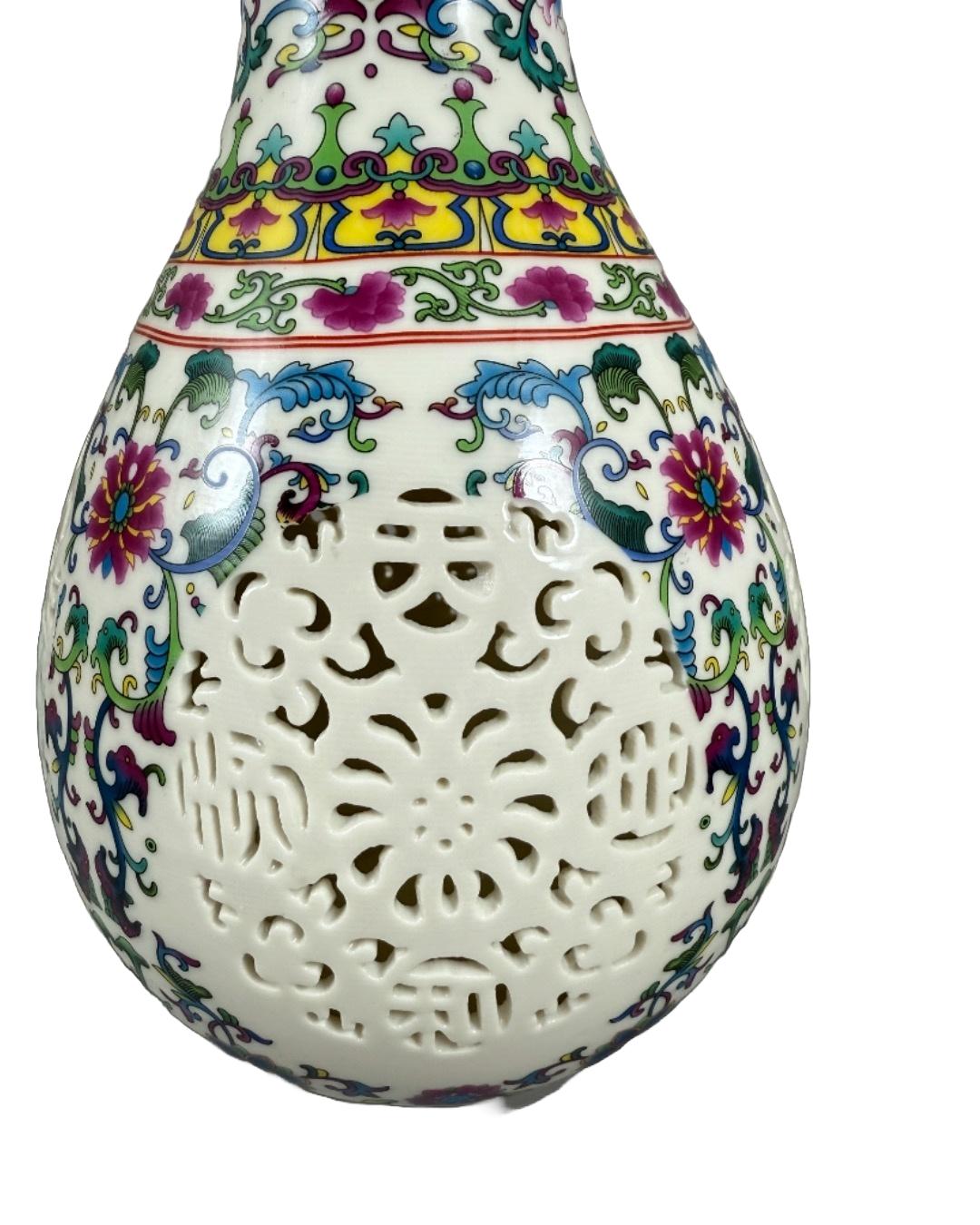 Handcrafted Oriental Porcelain Vase with Floral and Lattice Design