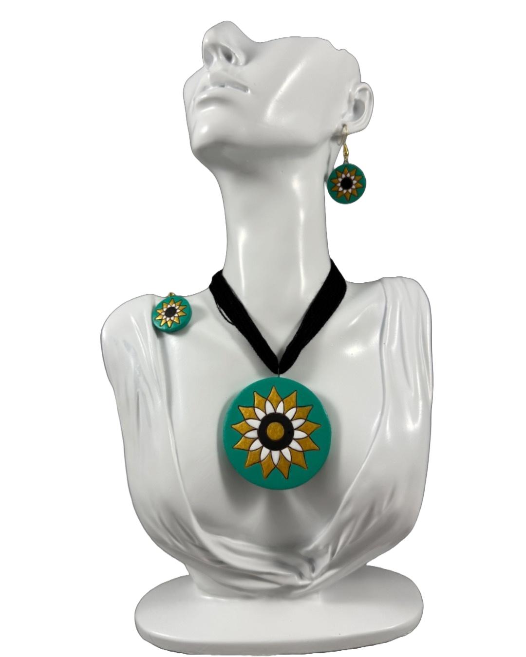 Handcrafted Terracotta Jewelry Set – Floral Mandala Design