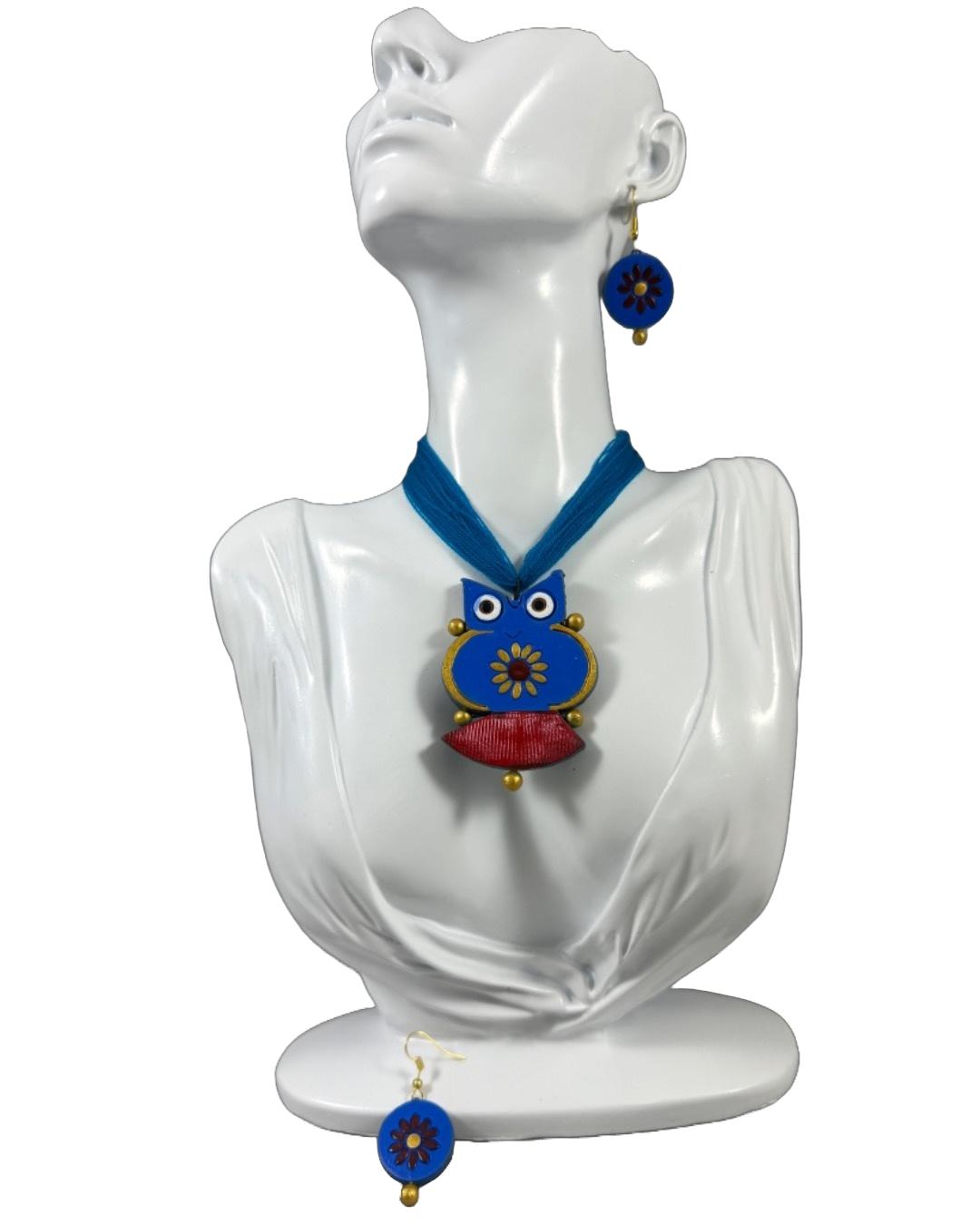 Handcrafted Terracotta Owl Motif Necklace Set – Blue & Red
