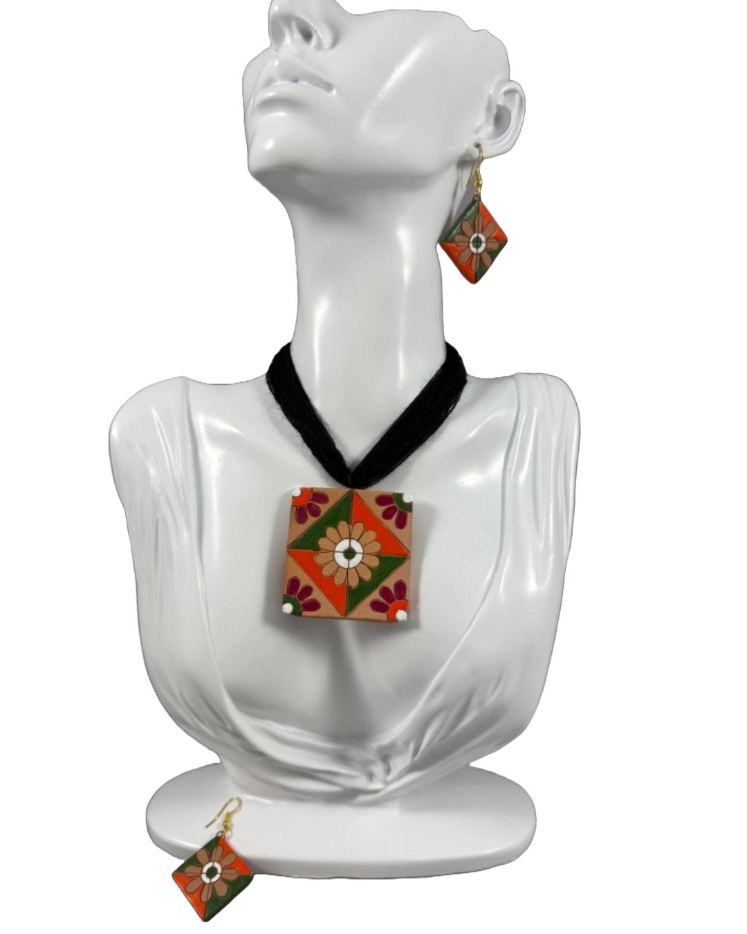 Hand-Painted Terracotta Jewelry Set – Square Floral Design