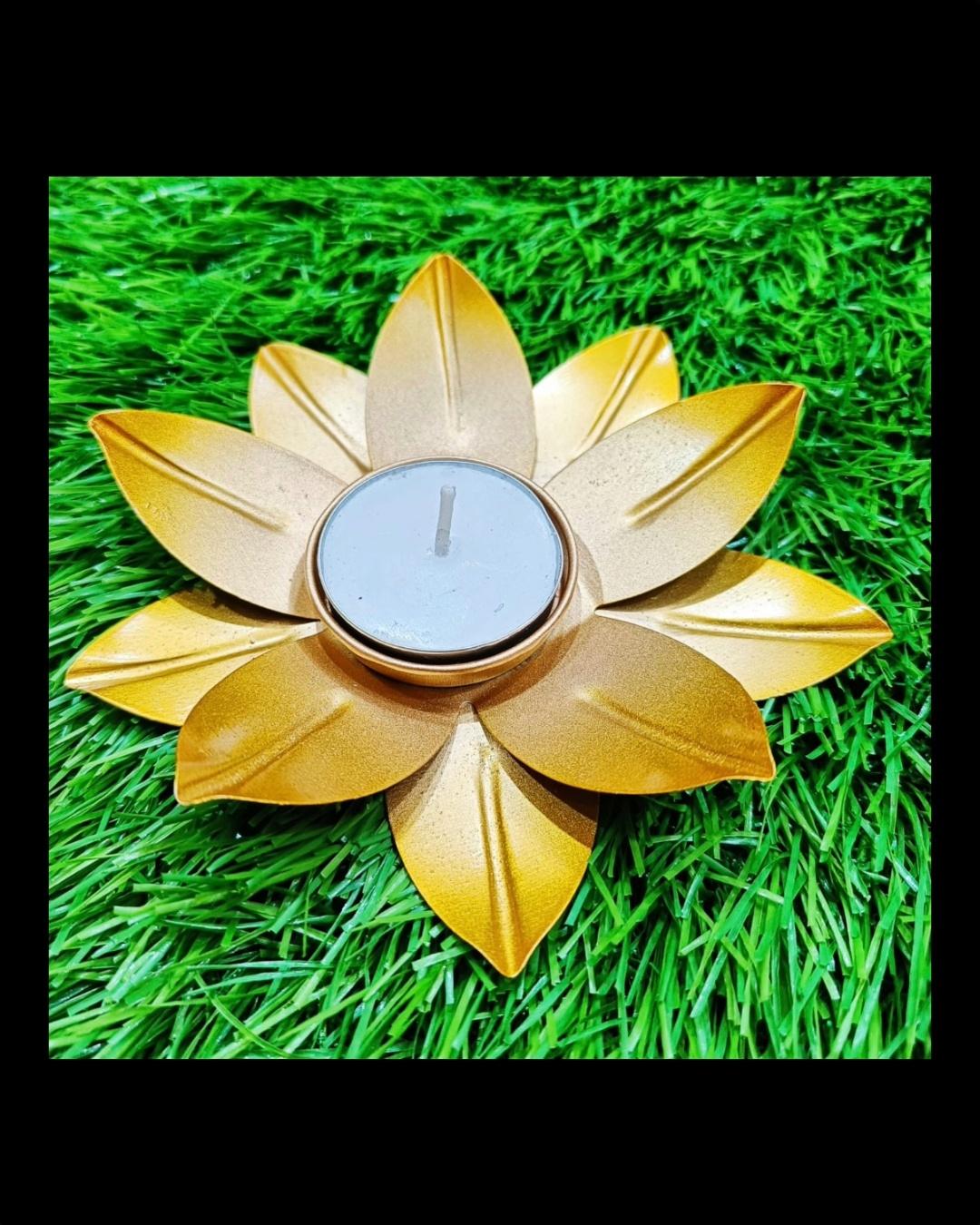 Lotus Tealight Candle Holder-Sets of Four