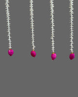 White Jasmine-Style Artificial Garland with Pink Floral Accent