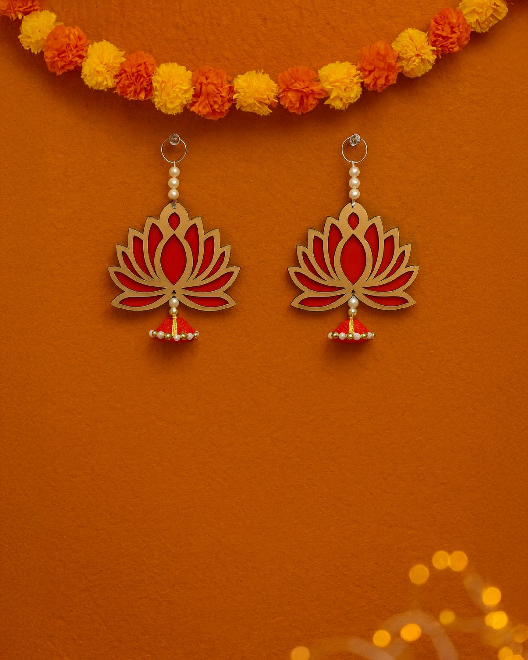 Lotus Wall Hanging with Pearls and Tassel